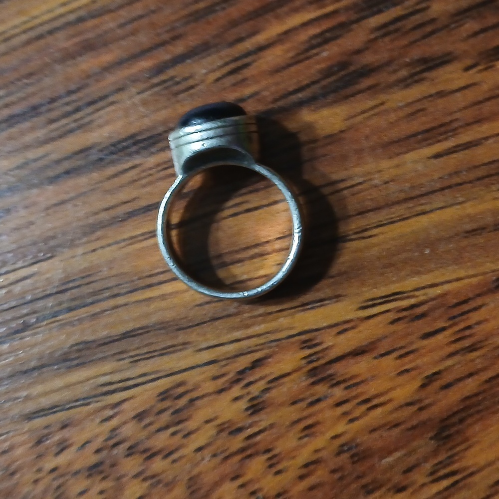 Ring - Picture 4 of 6